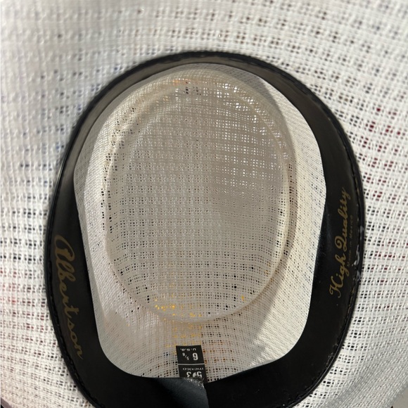 Woman hat - Picture 6 of 7